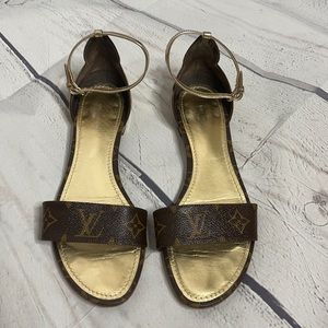 Auth Vuitton Monogram Sunshine Metallic Sandal 38!